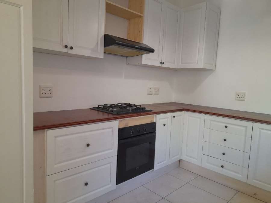 2 Bedroom Property for Sale in Kenilworth Western Cape